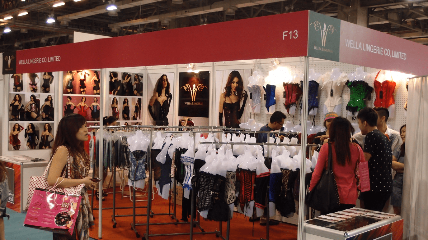 1737334778921456.png lingerie fair 4-min.png