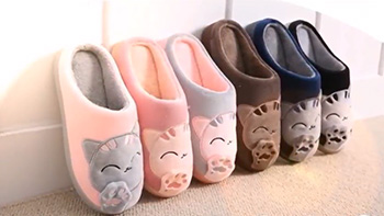 Cute Cozy Cat Paw Slippers