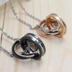 New Romantic Triple Rings Interlocking Couple Necklace Jewelry