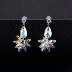 S925 sterling sliver Earrings Made with Swarovski Elements Crystal