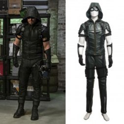 The Green Arrow Oliver Queen Cosplay Costume