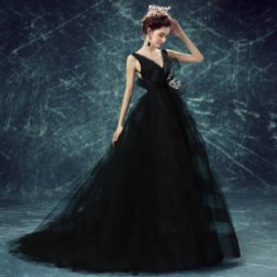 Black Color Backless Gown Dress