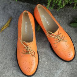 Vintage Style Hollow Out Shoes