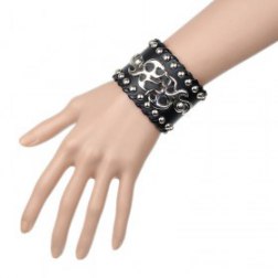 Black Metal Flame & Round Rivets PU Leather Bracelet