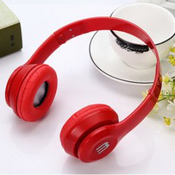 Head-mounted plug wire headphones