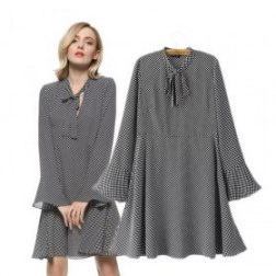 Plus size horn sleeve v-neck long sleeve chiffon dress