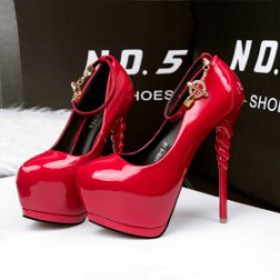 Fine Words With Diamond Buckle Shoes