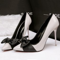 Bowknot Is Fine With High Heels