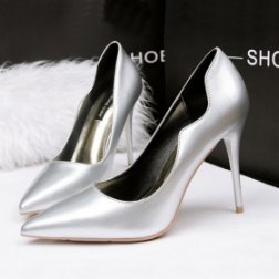 Paint Pointed High-Heeled Shoes