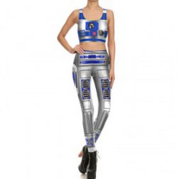 Roboter in Legging And Top
