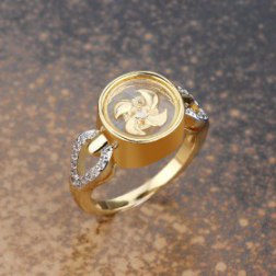 Gold Plated Windmill with Side Hearts Ring