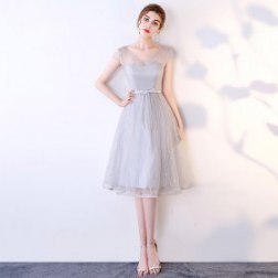 Sexy V-Neck Lace Embroidery Evening Gowns