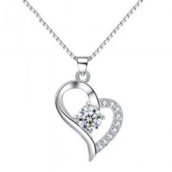Love Necklace Silver Heart-Shaped Clavicle Chain