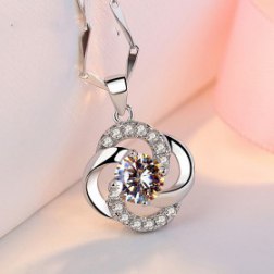 Sterling Silver Clover Crystal  Crystal  Pendant Necklace