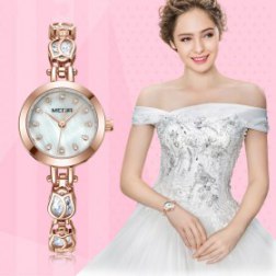 Ladies Fashion Crystal Watch
