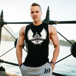 Men's Fitness Tank Top Breathable Sleeveless Stringer Workout Gym Sport Vest