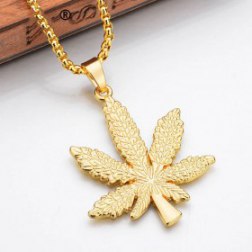 New Gold-silver Plated Cannabiss Small Weed Herb Charm Necklace Maple Leaf Necklace
