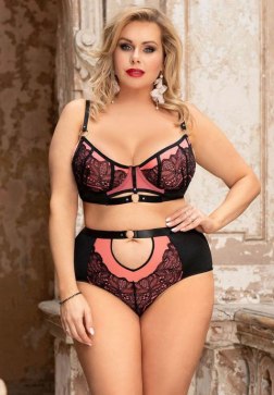 Plus Size Monique Bra Set