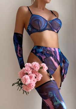 In Your Wildest Fantasy 4 Piece Garter Set