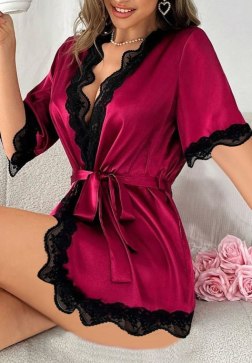 Kiss Lounge Satin Robe