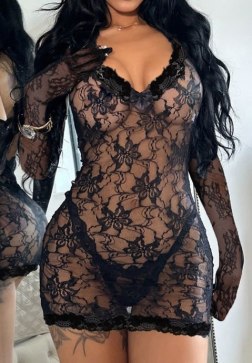 Seductive Black Lace Chemise