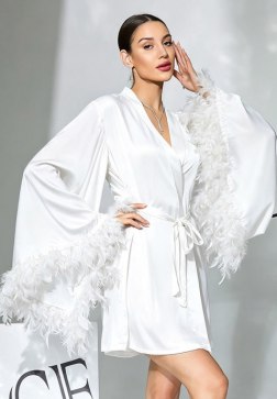 Women’s Feather Sleeve Satin Robe – Sexy Short Kimono Sleepwear with V-Neck & Tie Waist